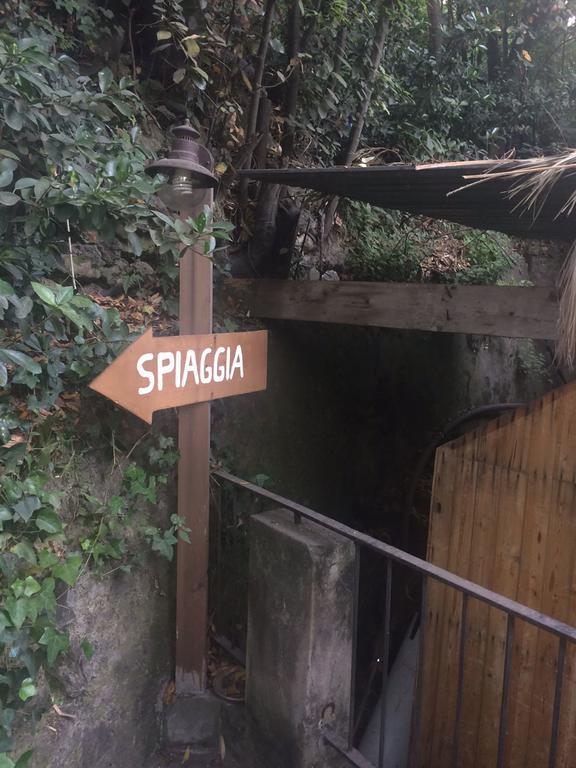 Il Capriccio Di Maria Guest House Vietri エクステリア 写真