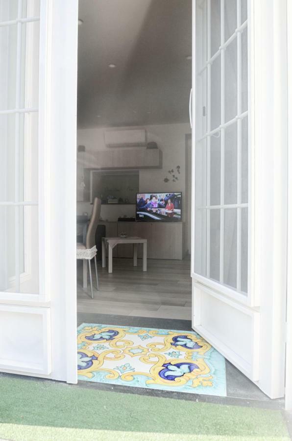 Il Capriccio Di Maria Guest House Vietri エクステリア 写真