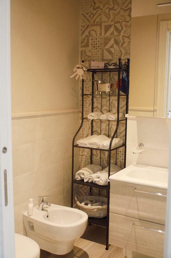 Il Capriccio Di Maria Guest House Vietri エクステリア 写真
