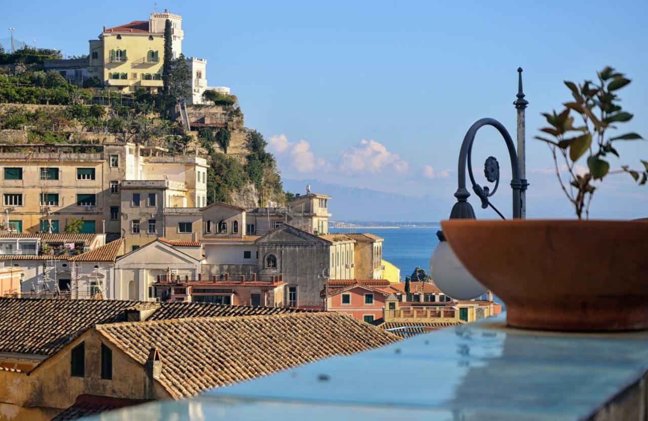 Il Capriccio Di Maria Guest House Vietri エクステリア 写真